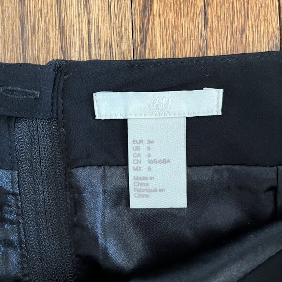 H&M Sequin Bead Embellished Sparkly A Line Short Mini Skirt Stretch Lined Sz 6 - Picture 5 of 8